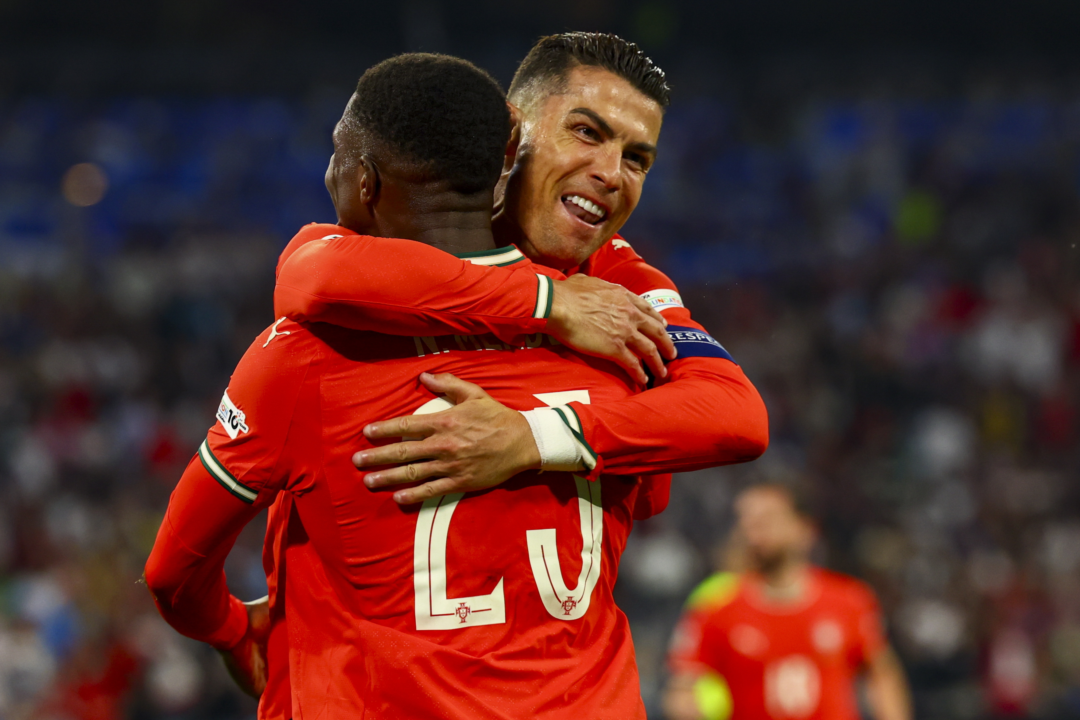 欧洲杯最新头号射手榜出炉,葡萄牙队球员领先一步 欧洲杯最新头号射手榜出炉,葡萄牙队球员领先一步