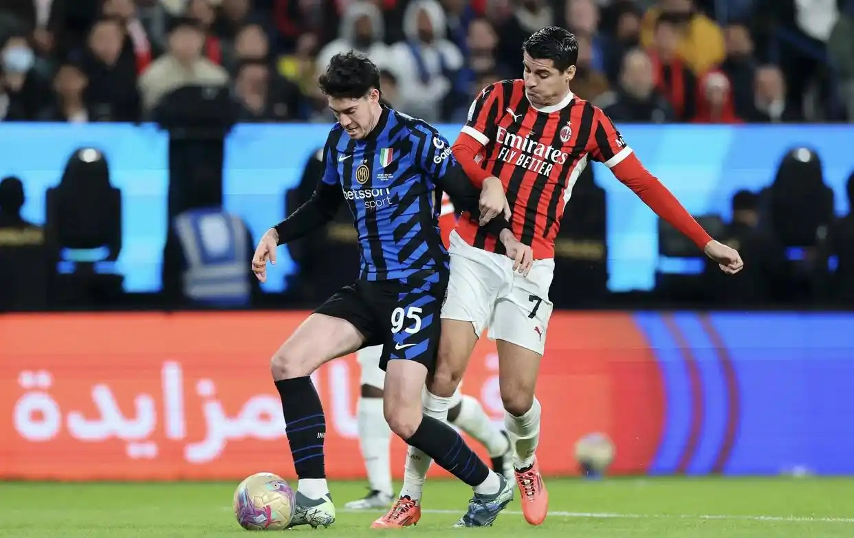 AC米兰连战未果,球队整体实力不足 AC米兰连战未果,球队整体实力不足