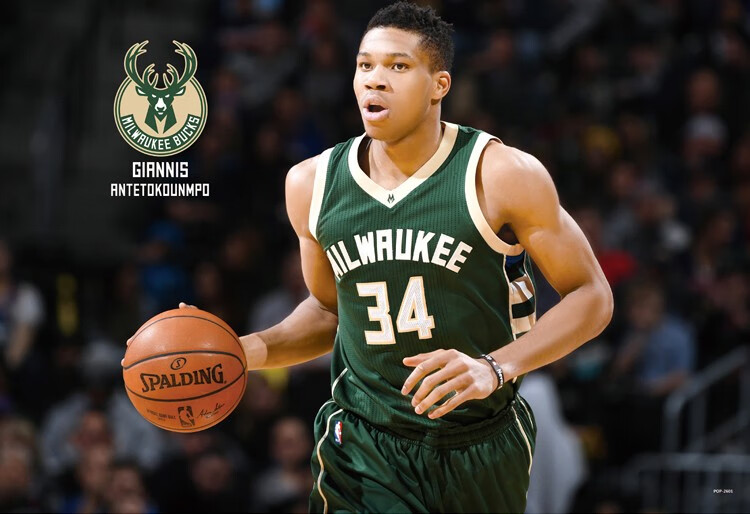 网络轰炸!篮球明星爱情曝光引网友热议 网络轰炸!篮球明星爱情曝光引网友热议