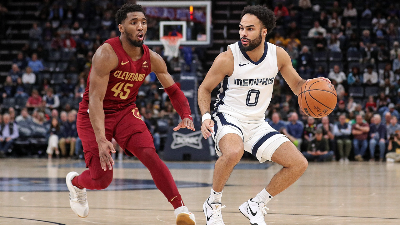 浙江队翻盘灰熊,米切尔扛起全队 浙江队翻盘灰熊,米切尔扛起全队