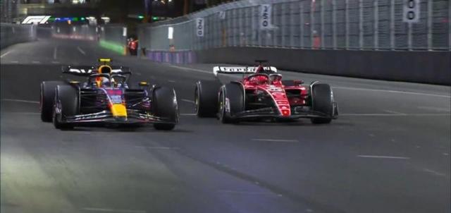 威廉姆斯轻取法拉利,塞恩斯扛起全队 威廉姆斯轻取法拉利,塞恩斯扛起全队