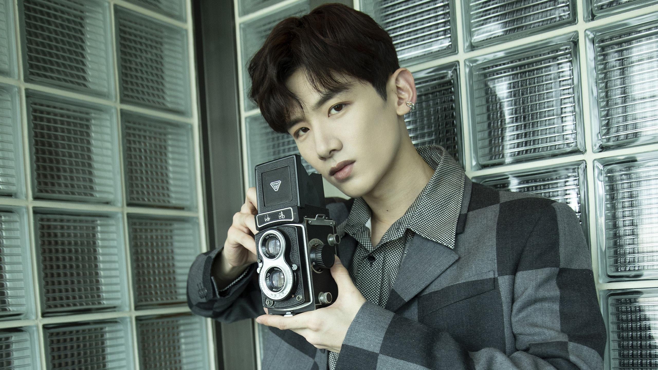 德罗赞一手掌控比赛走势，76人横扫湖人背后的战术密码