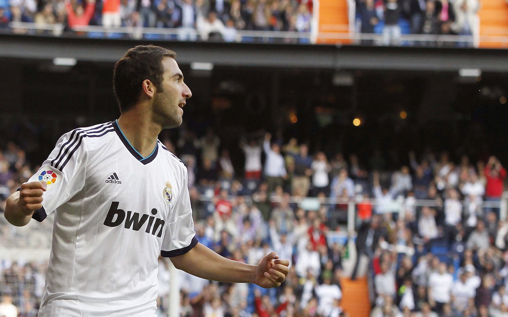 欧冠半决赛之夜，字母哥比赛走势一手掌控