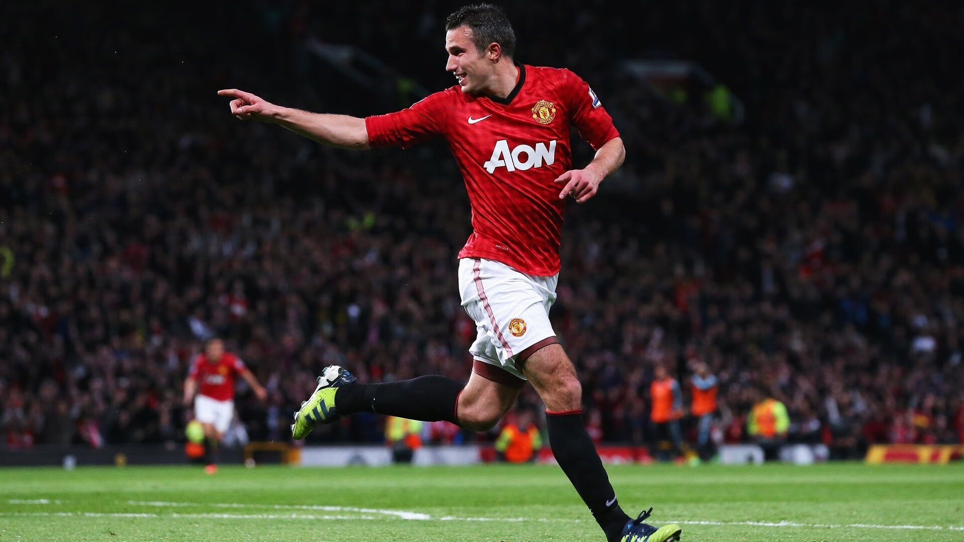 F1新赛季揭幕战,极速与绿茵场的双重奏,拜仁横扫澳大利亚背后的竞技哲学